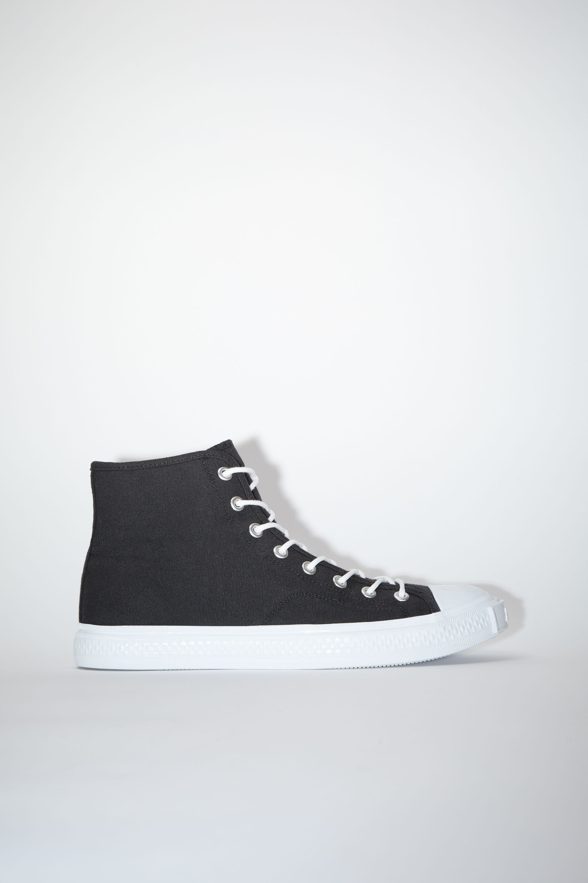ACNE STUDIOS ACNE STUDIOS BALLOW HIGH TAG M BLACK/OFF WHITE HIGH TOP SNEAKERS