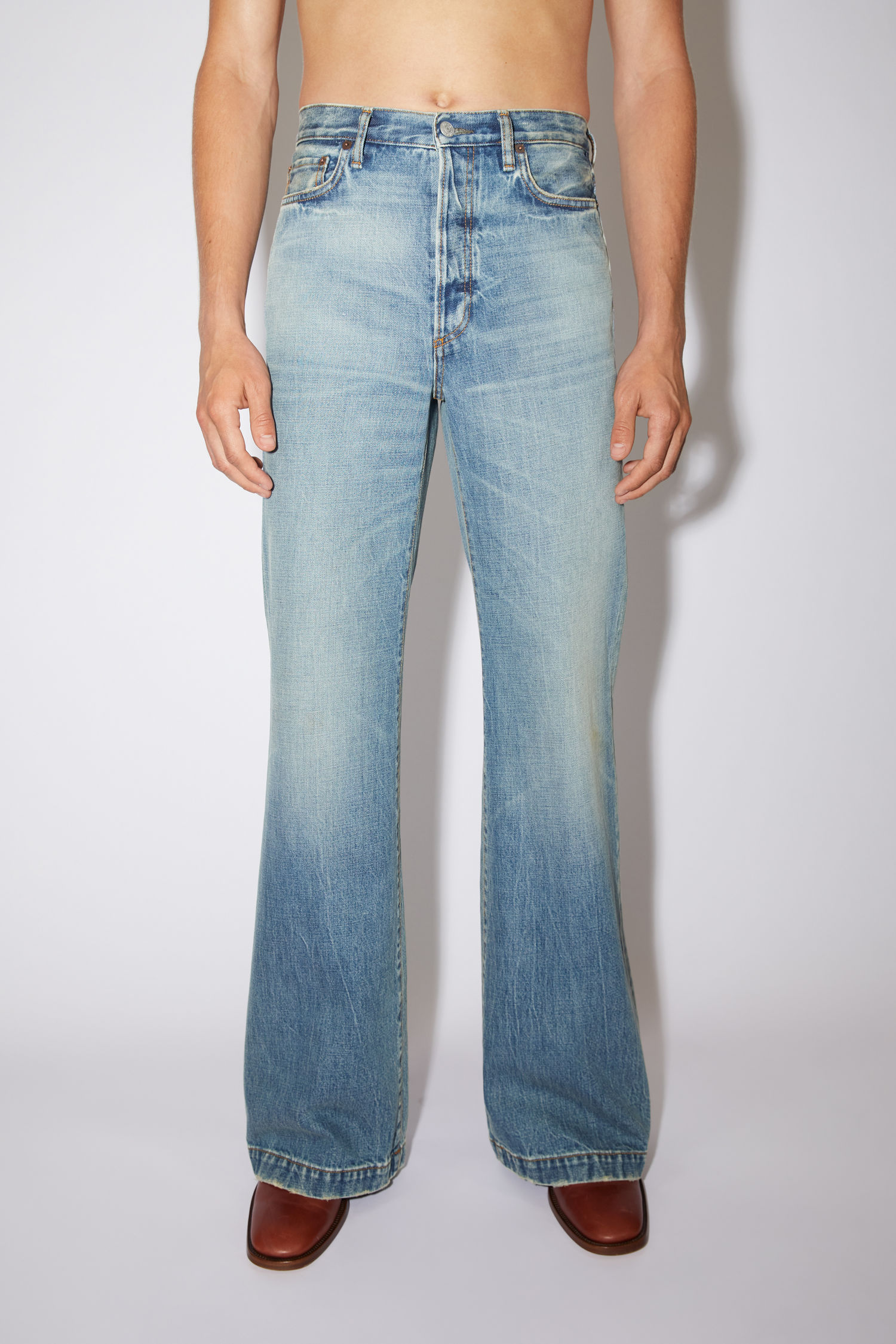 Acne Studios - Bootcut fit jeans - Mid Blue